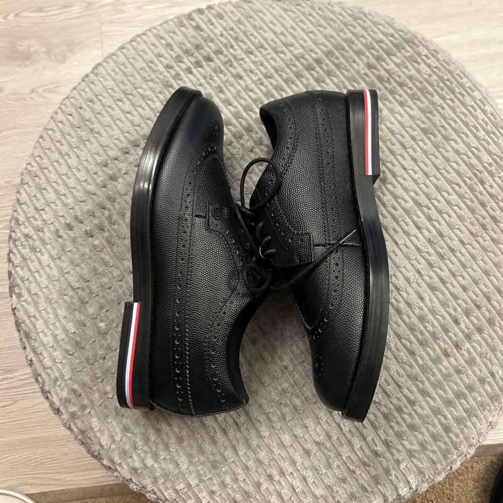 G/FORE Black Shoes with Red-White-Blue Heel Stripe golf